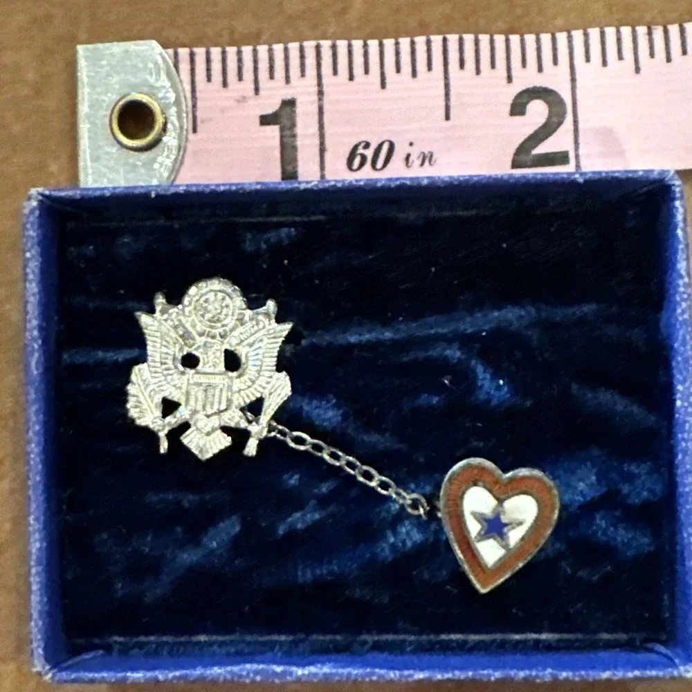 World War II US Army Insignia Pin Sterling Enamel Blue Star Sweetheart Badge